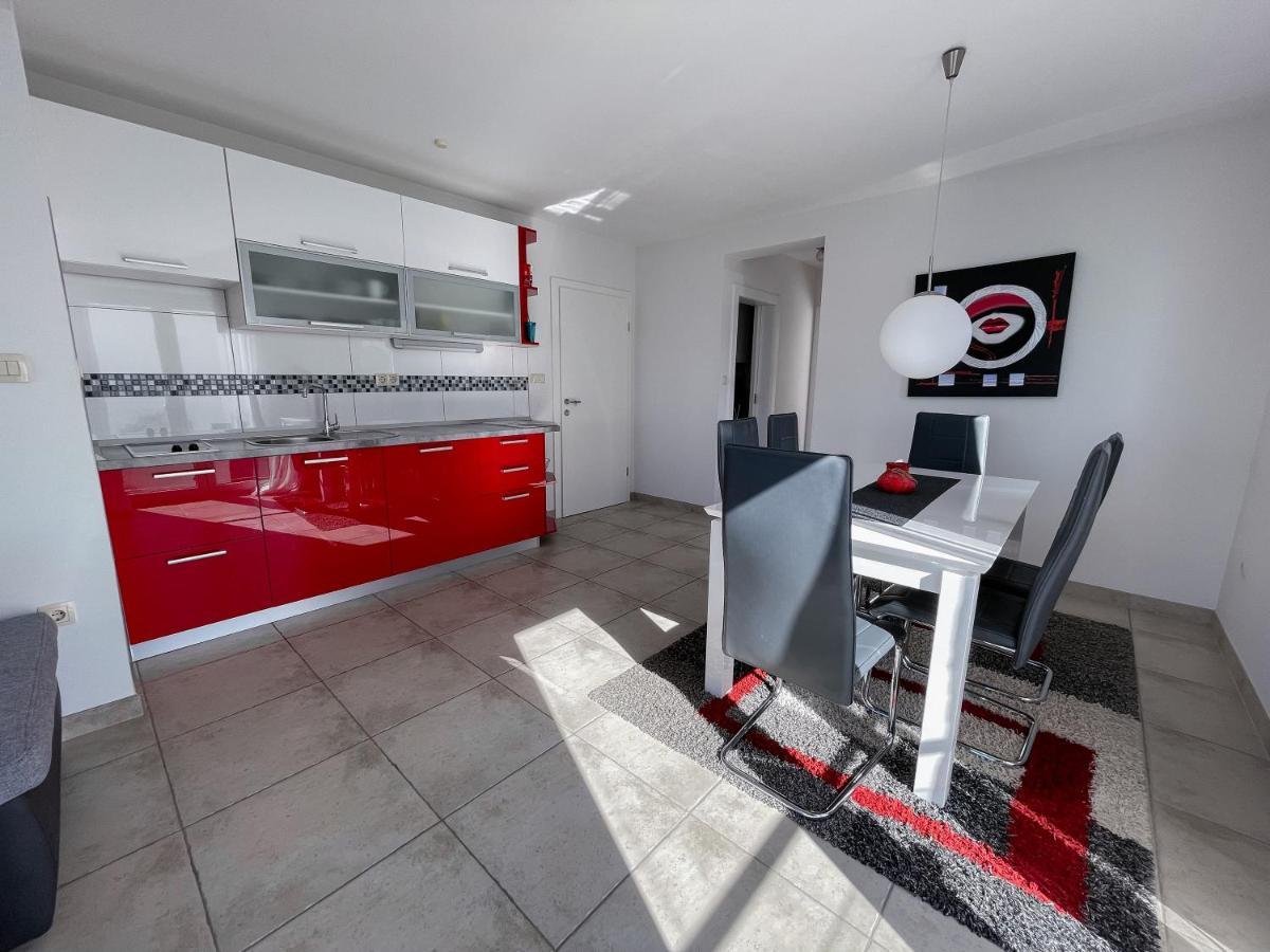 Ferienhaus Ivanka Apartman Trogir Kültér fotó