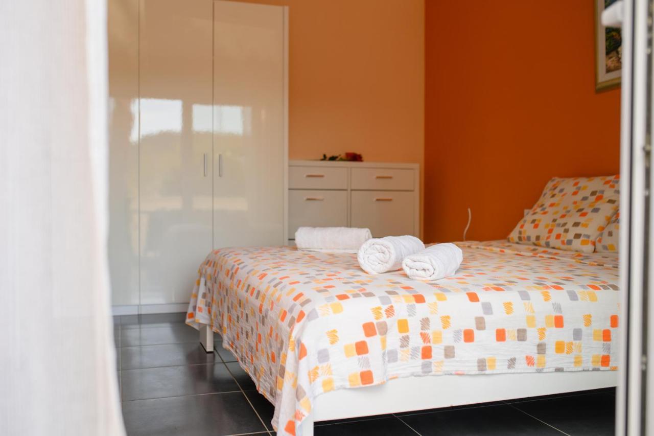 Ferienhaus Ivanka Apartman Trogir Kültér fotó